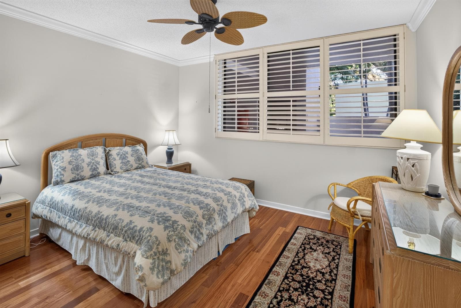 11370 Twelve Oaks Way 111 photo 8