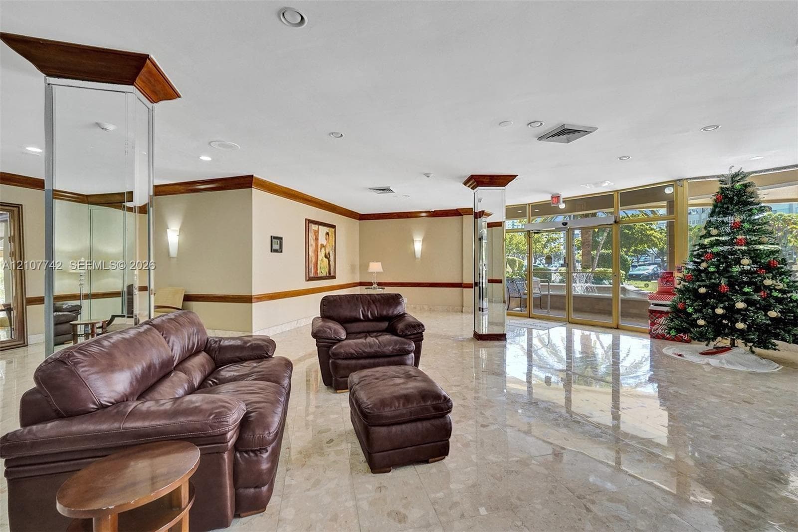 100 Golden Isles Dr 112 photo 19