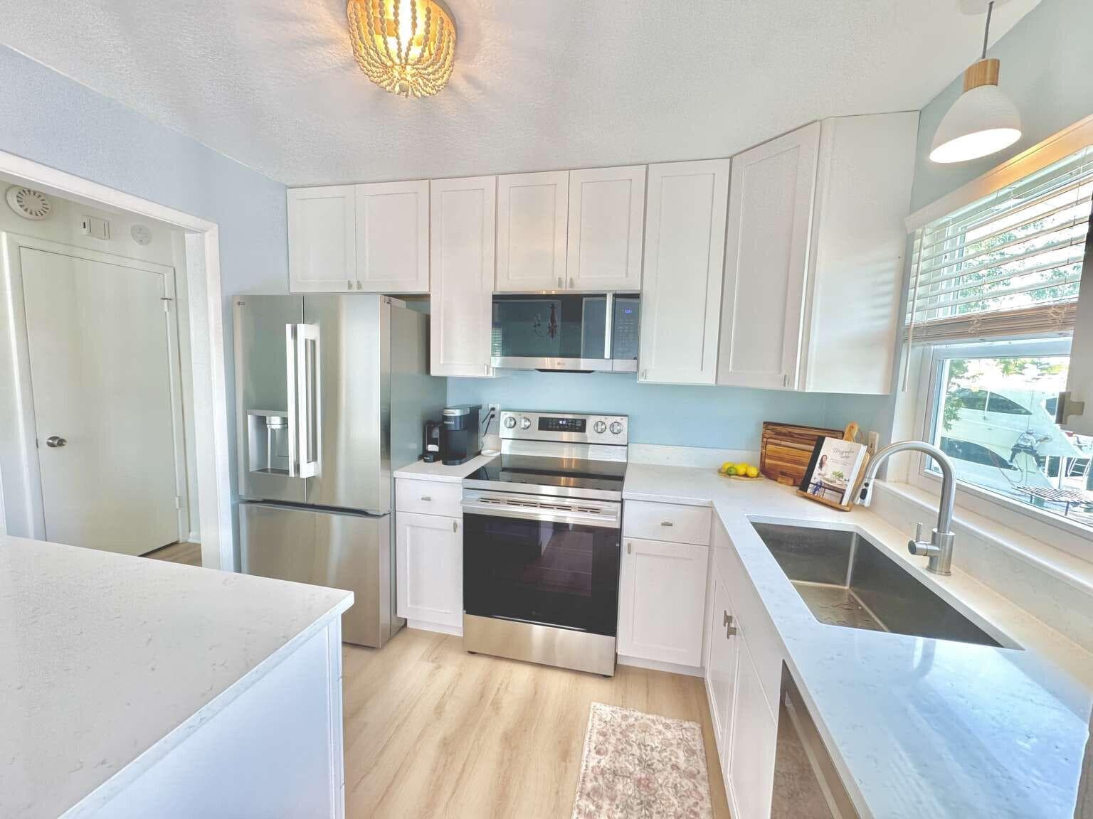 1606 SW EGRET Way photo 5