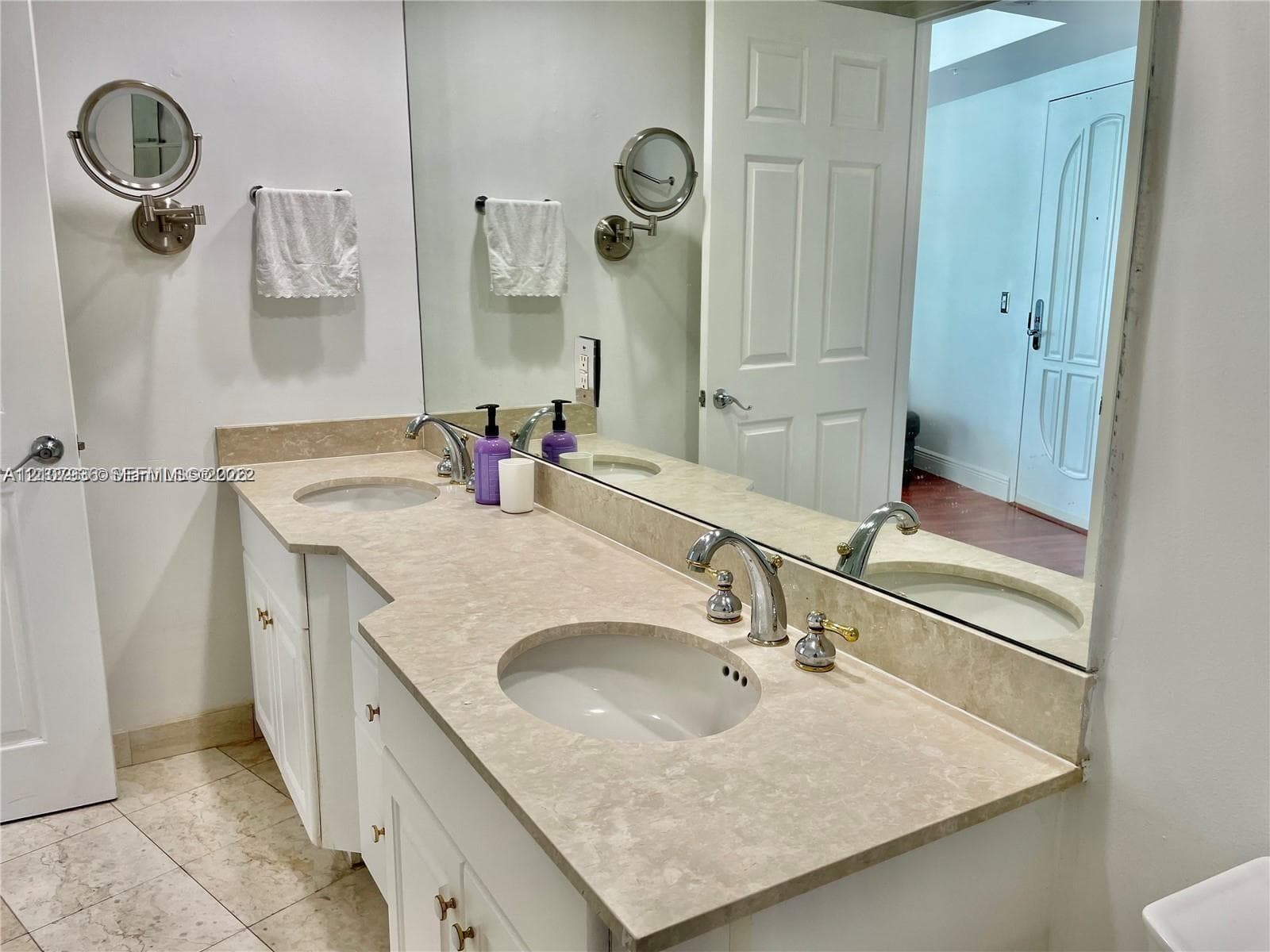 3370 Hidden Bay Dr 510 photo 17