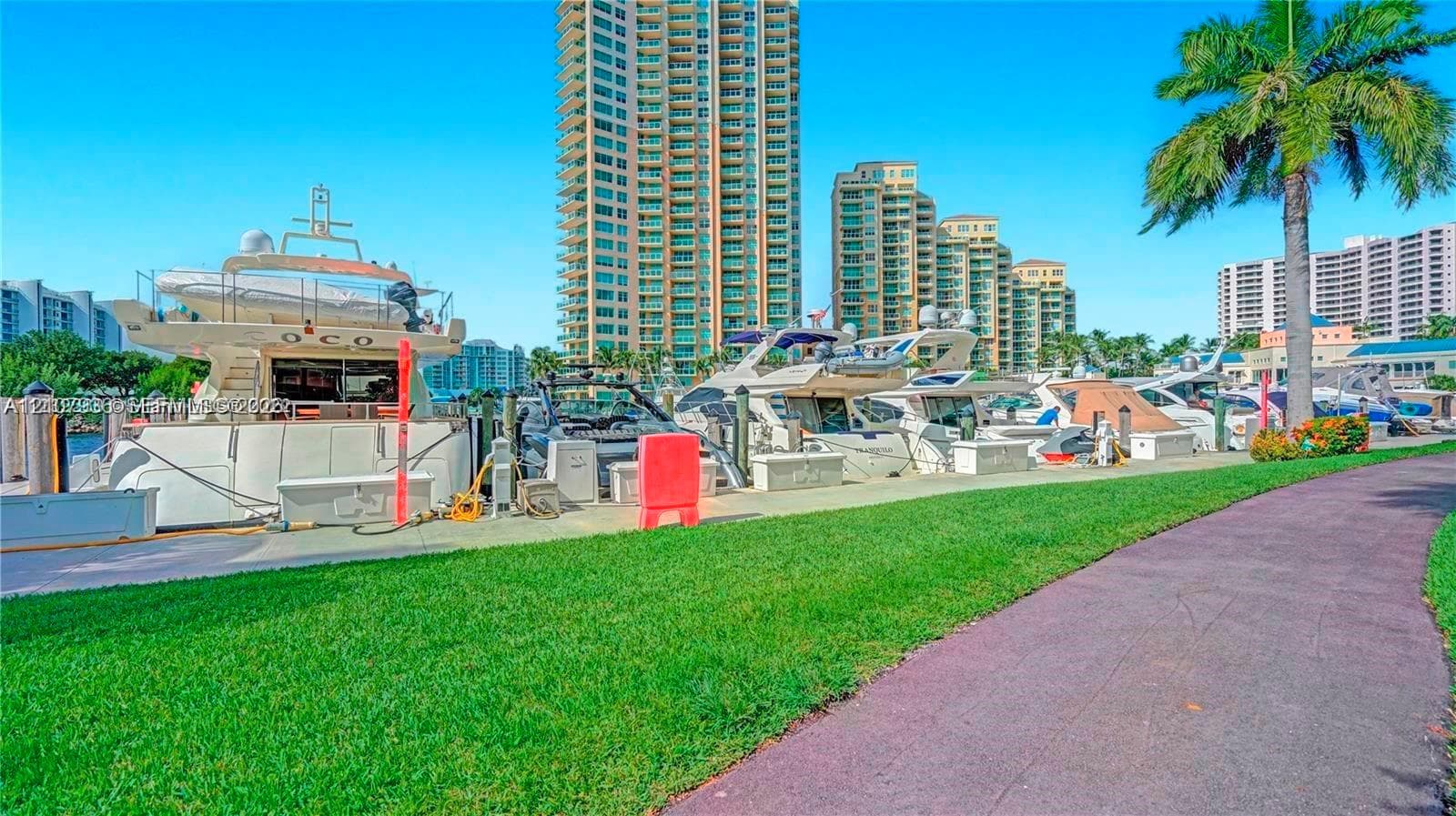 3370 Hidden Bay Dr 510 photo 22