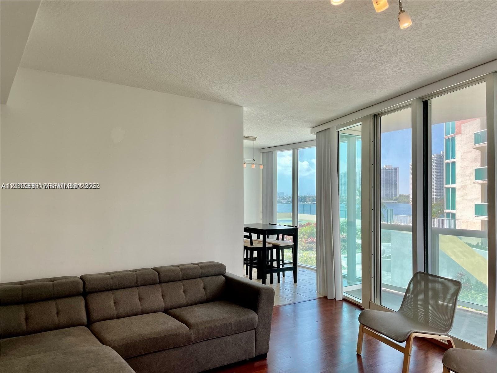 3370 Hidden Bay Dr 510 photo 10