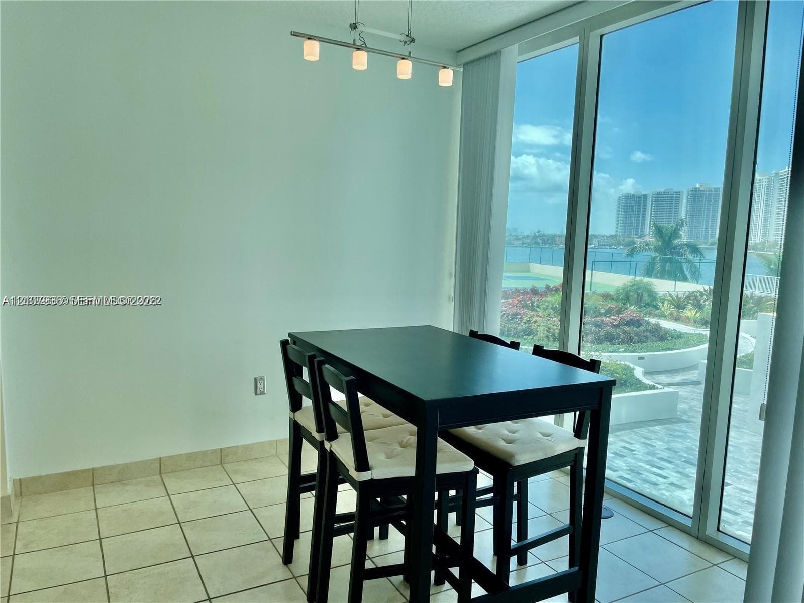 3370 Hidden Bay Dr 510 photo 11