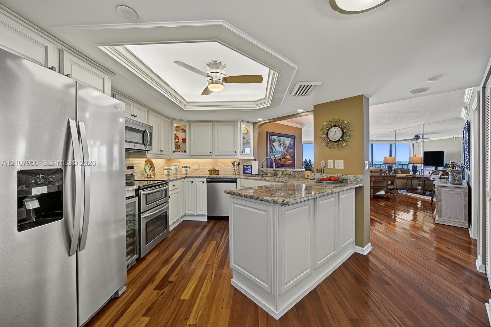 8800 S Ocean Drive 608 photo 7