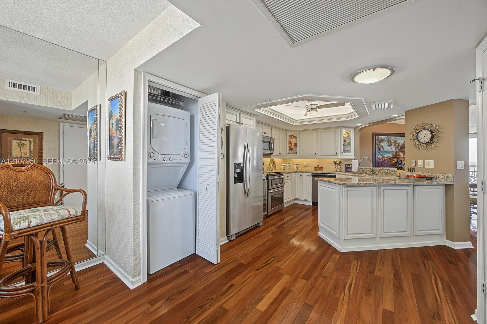 8800 S Ocean Drive 608 photo 9