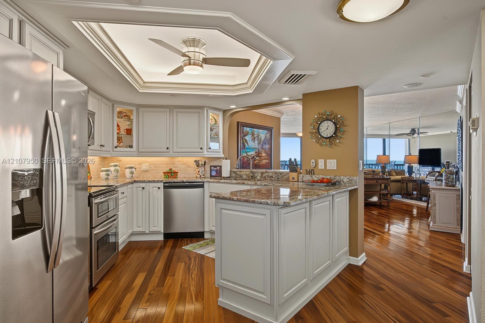8800 S Ocean Drive 608 photo 10