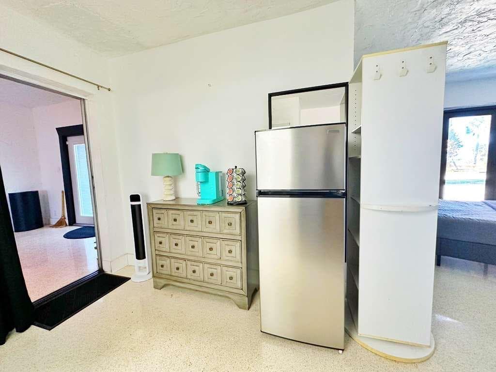 6003 S INDIAN RIVER Drive photo 21