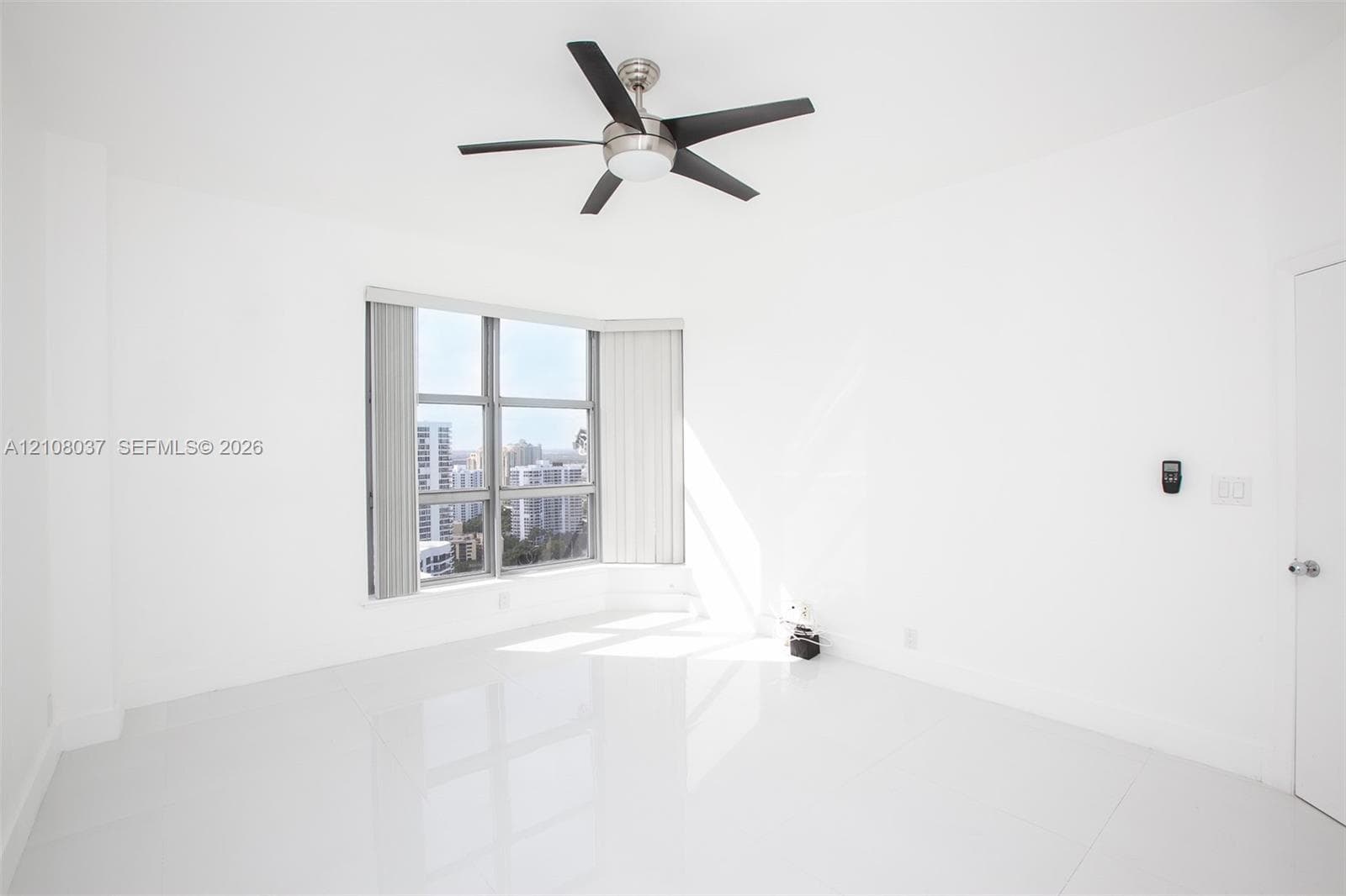19101 Mystic Pointe Dr PH 3 photo 19