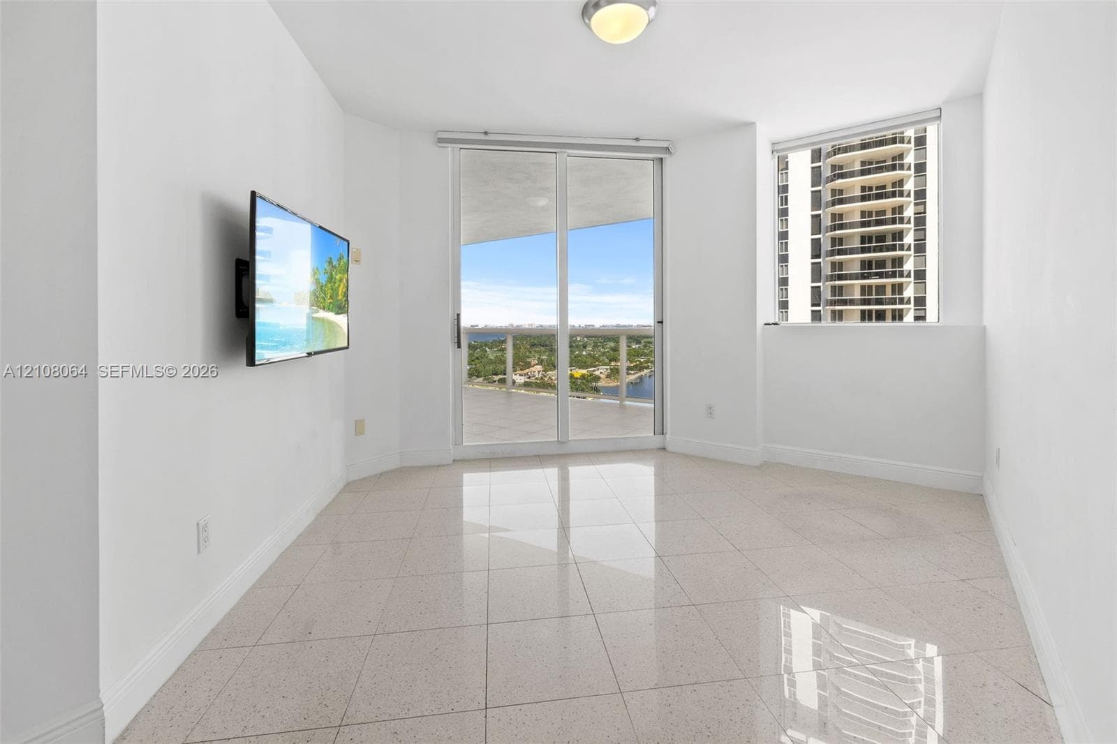 4775 Collins Ave 2408 photo 16
