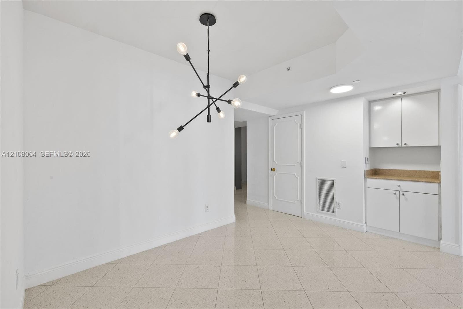 4775 Collins Ave 2408 photo 7