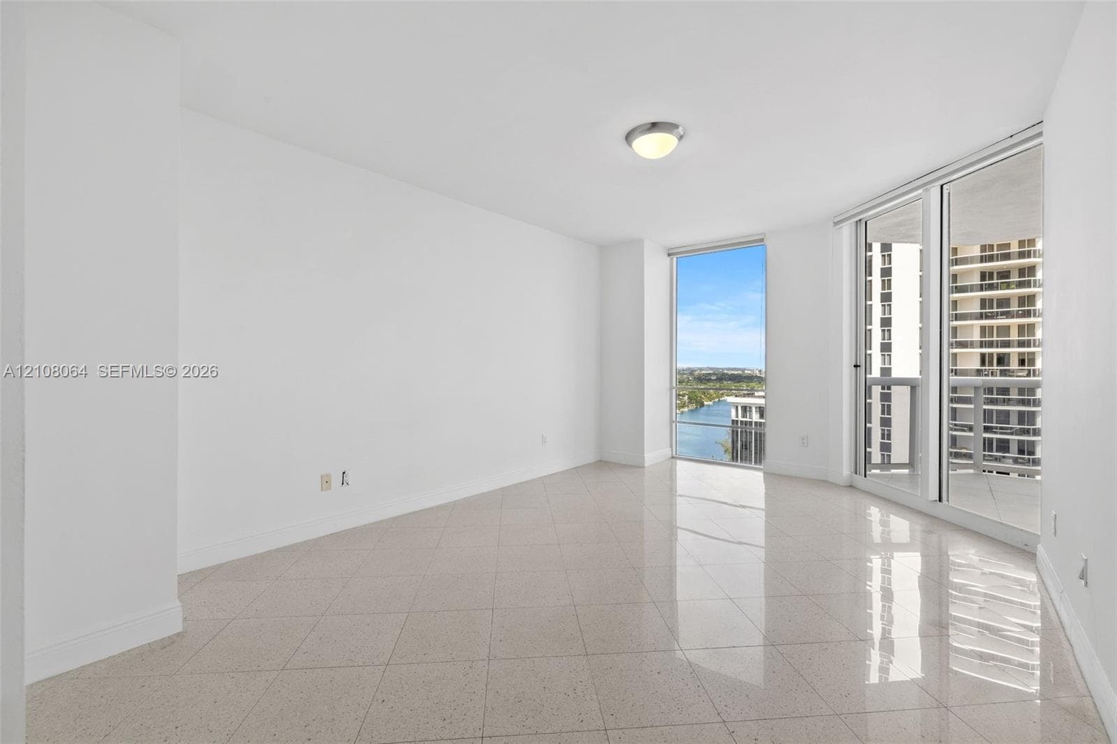 4775 Collins Ave 2408 photo 10