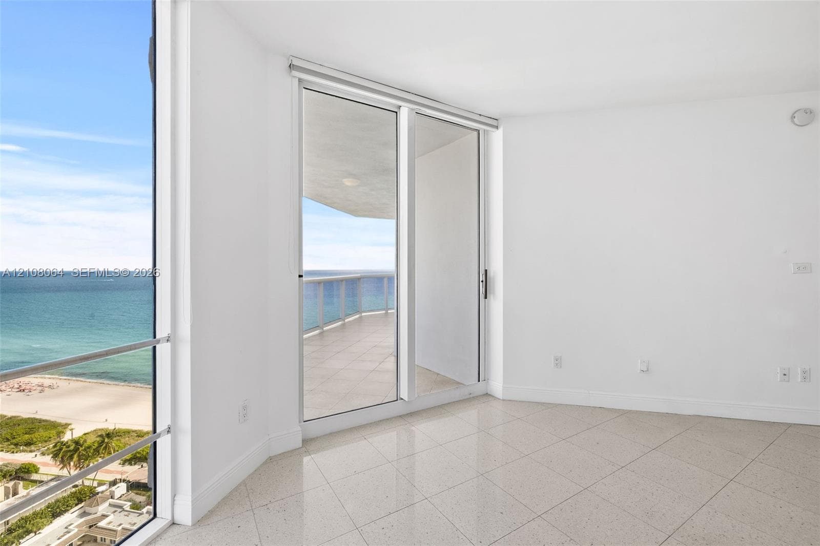 4775 Collins Ave 2408 photo 11