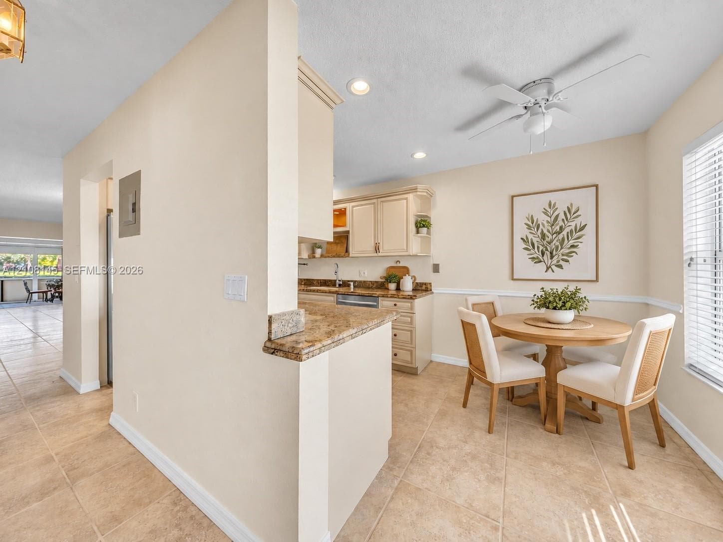 1020 Citrus Way 101 photo 4