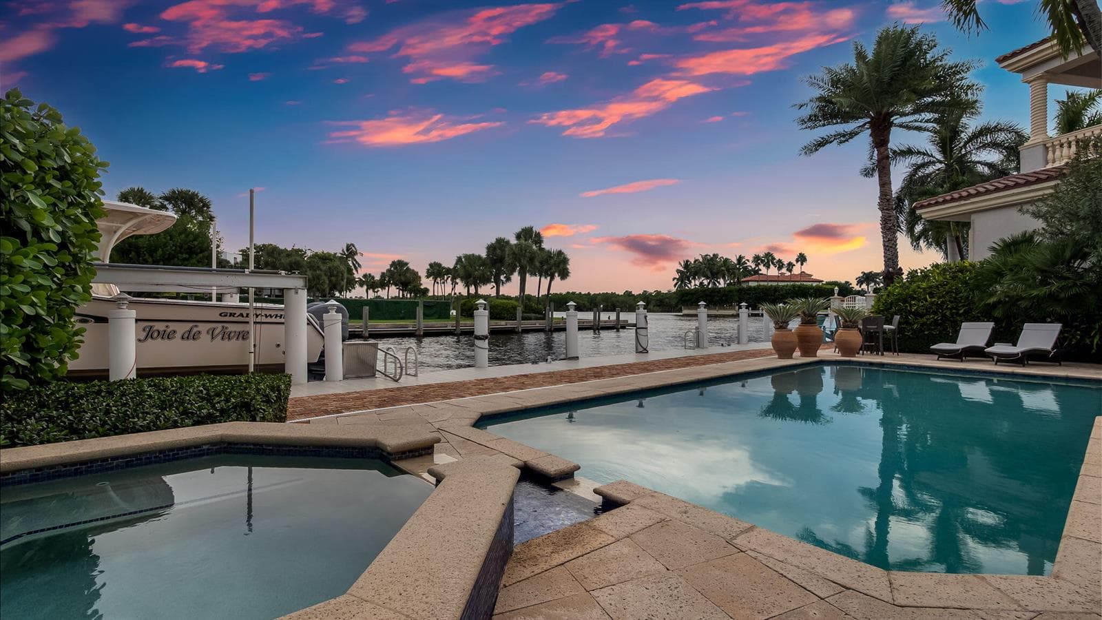 1014 Grand Court 2
