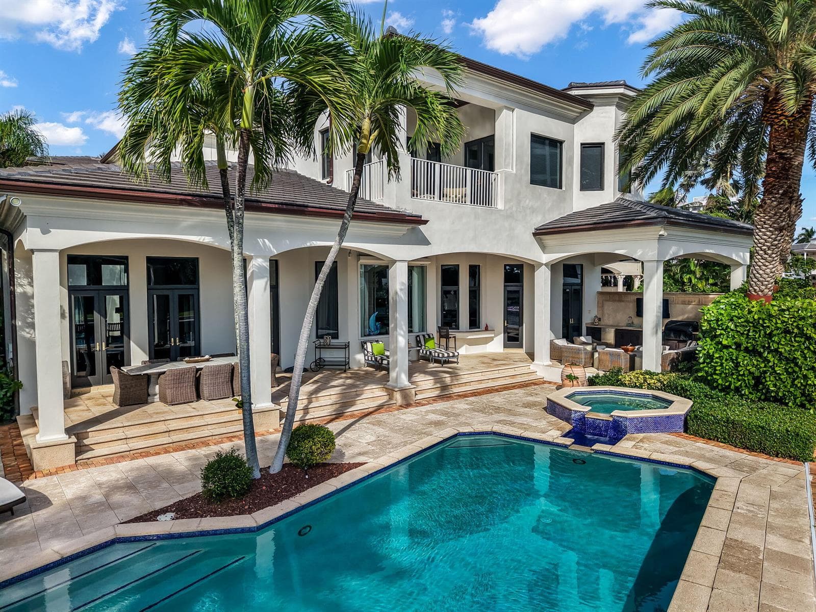1014 Grand Court 4