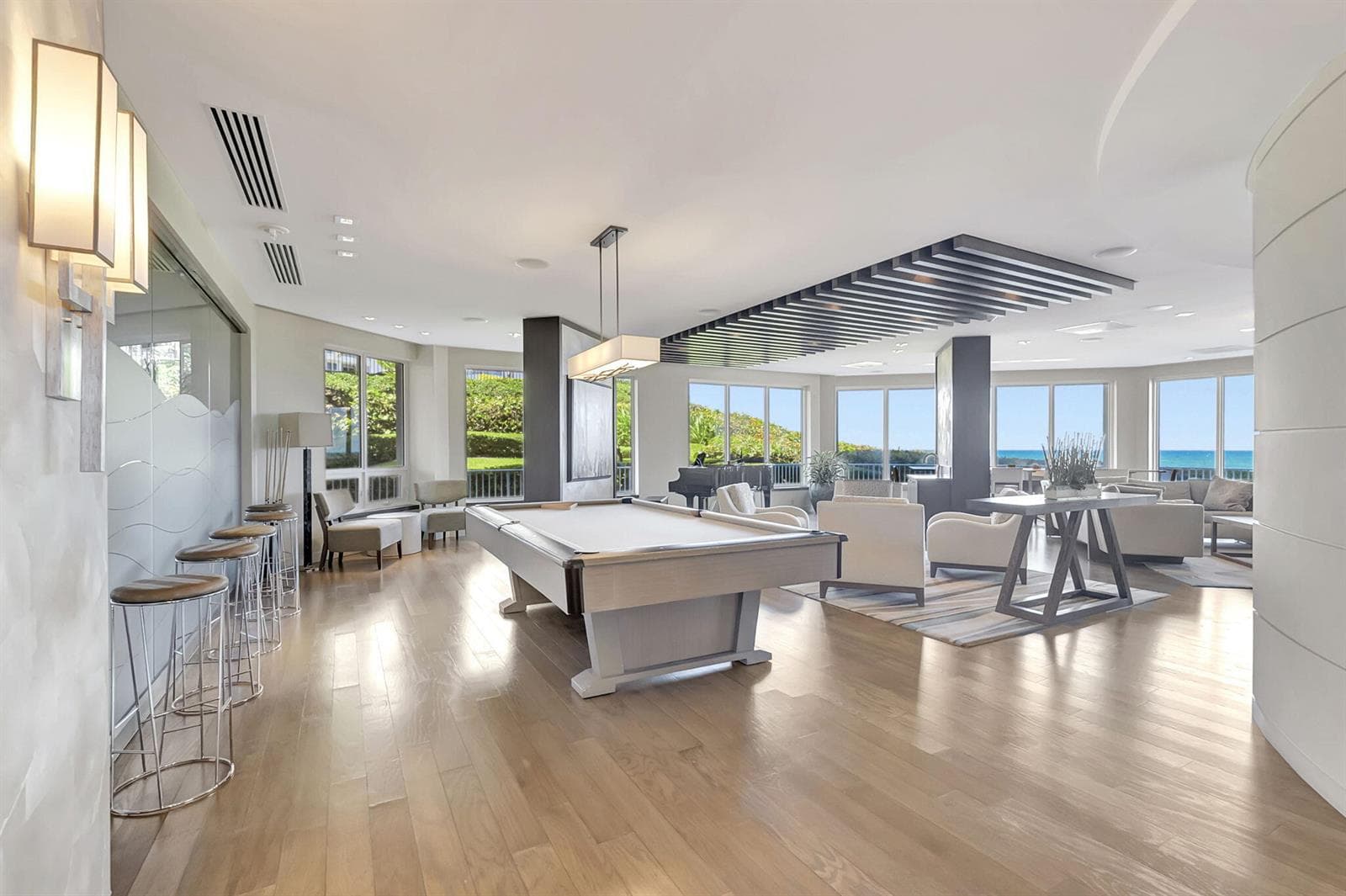 550 S Ocean Boulevard 602 photo 23
