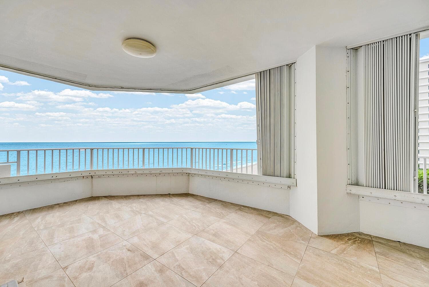 550 S Ocean Boulevard 602 photo 16
