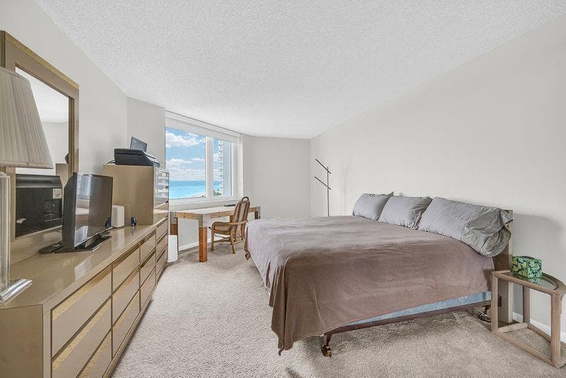 550 S Ocean Boulevard 602 photo 12
