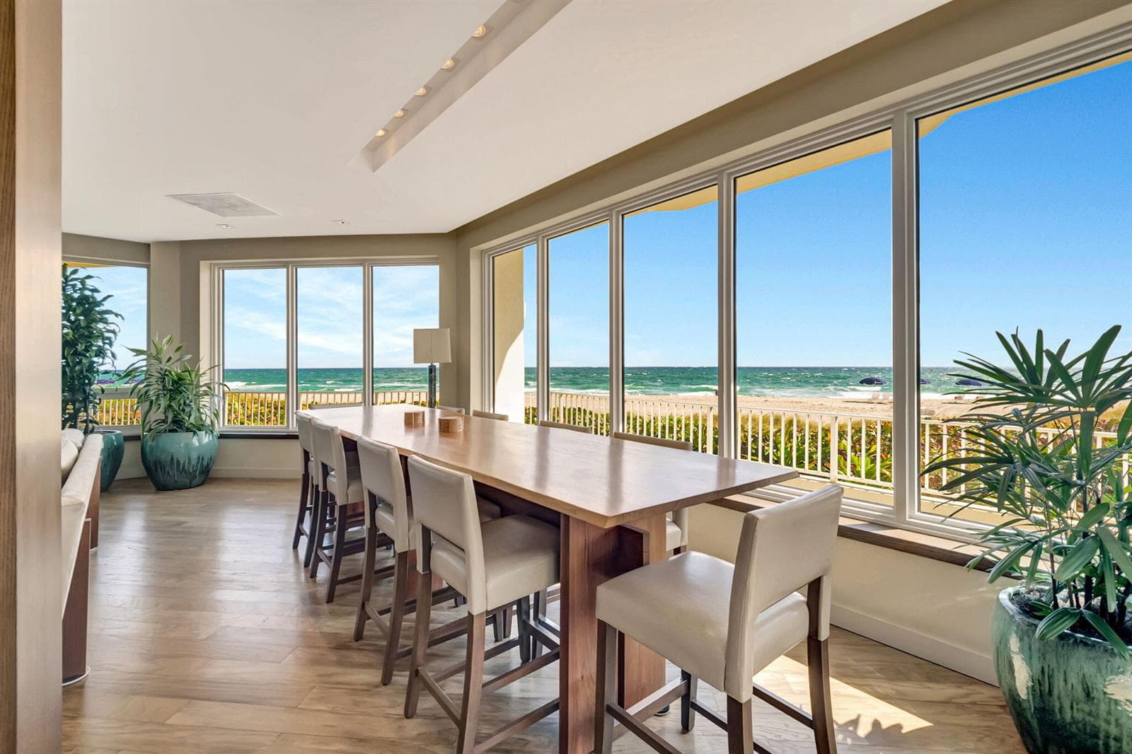 550 S Ocean Boulevard 602 photo 20