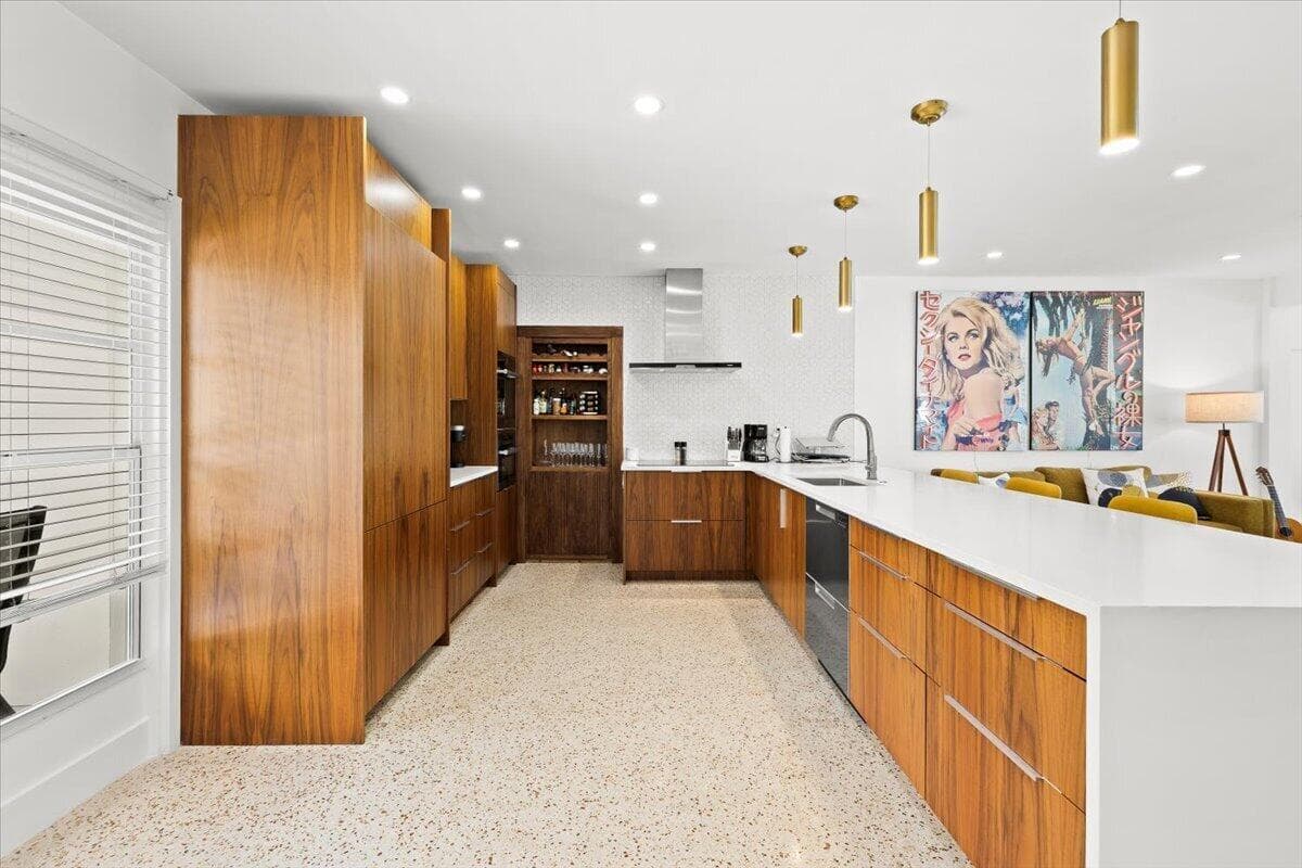 1322 CORDOVA Road photo 8