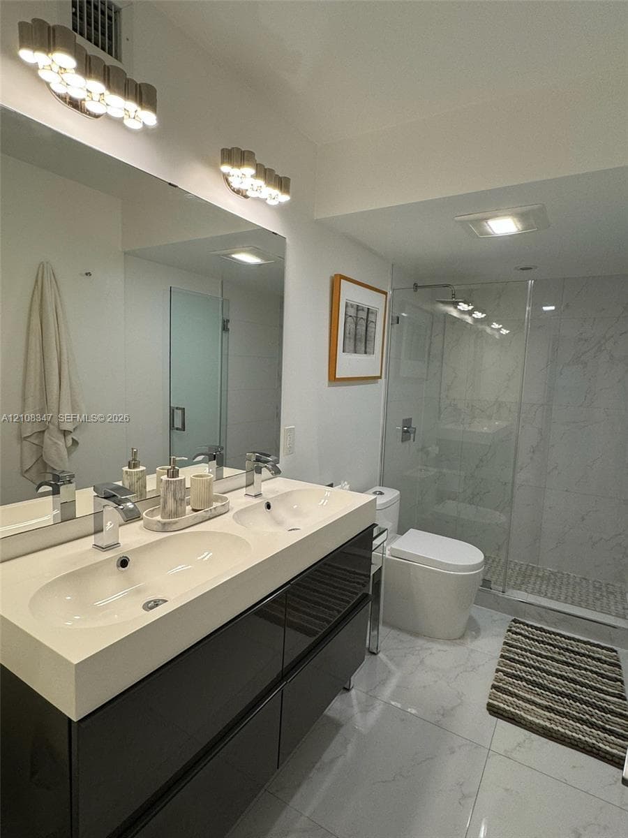 6820 Indian Creek Dr 1C photo 7