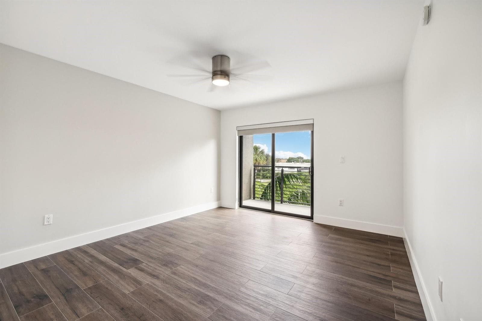 161 SE 1ST Circle 161 photo 15