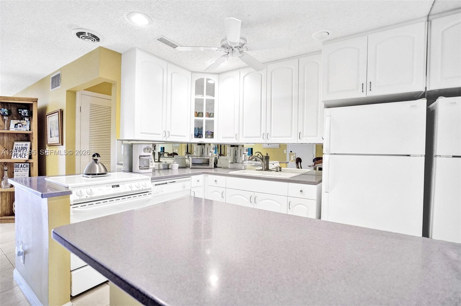 6511 Bay Club Dr 3 photo 5