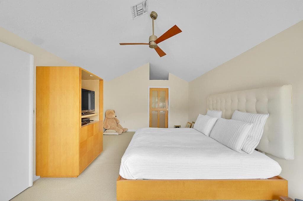 6130 Via Tierra Drive photo 22