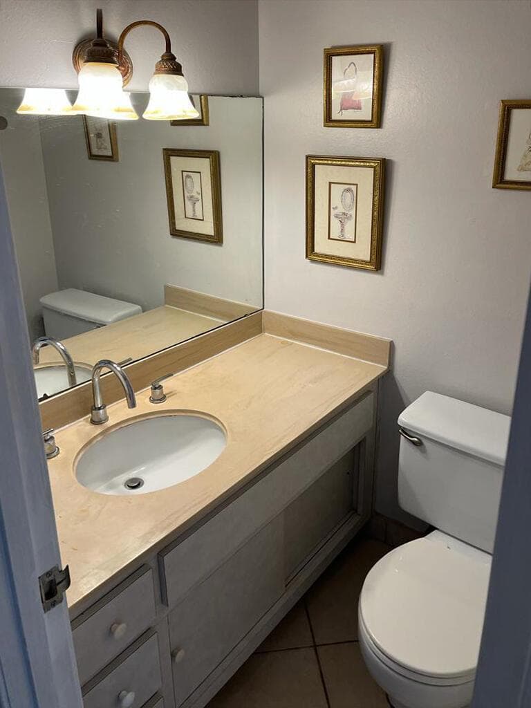 300 BAYVIEW Drive 403 photo 9