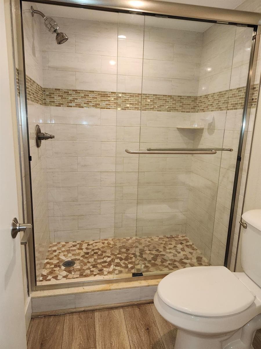 301 Lake Shore Drive Apt 409 photo 6