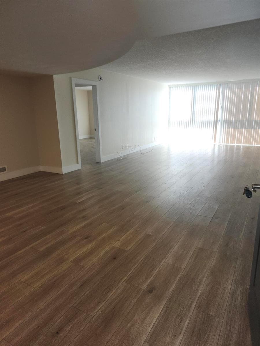 301 Lake Shore Drive Apt 409 photo 16