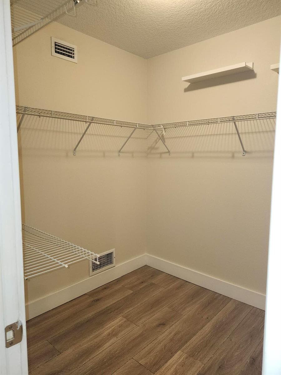 301 Lake Shore Drive Apt 409 photo 7