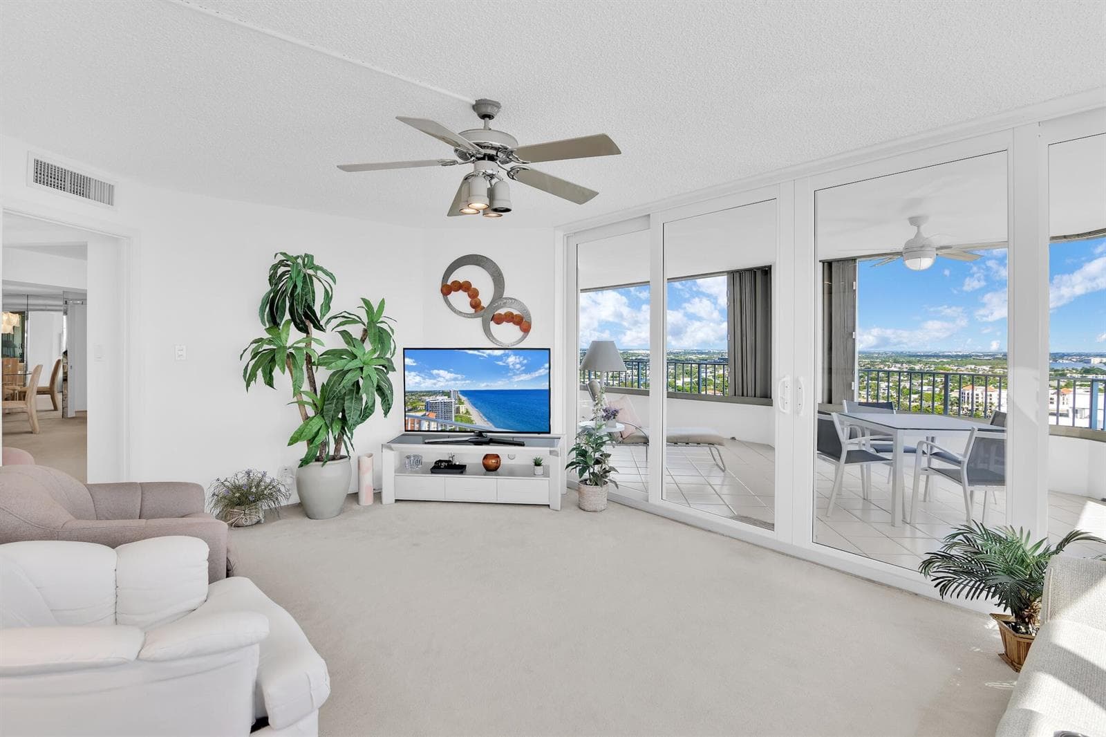 500 S Ocean Boulevard 2201 photo 25