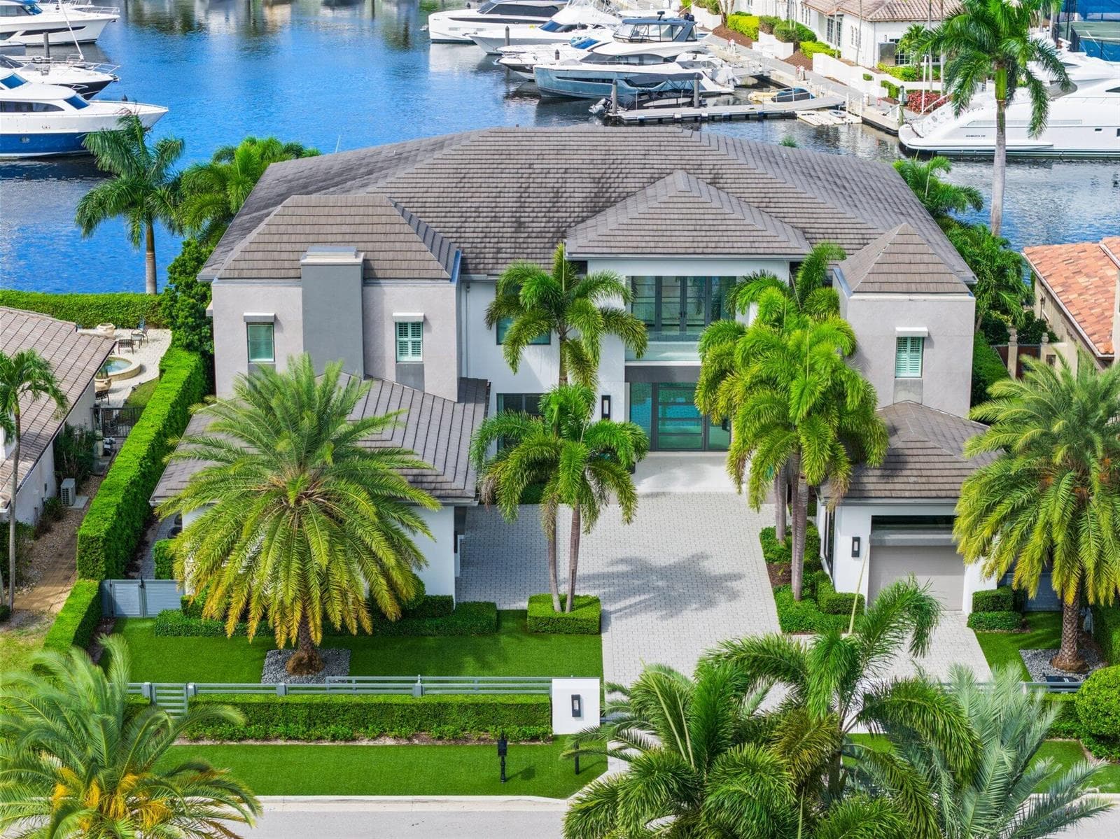 169 W KEY PALM Road photo 7