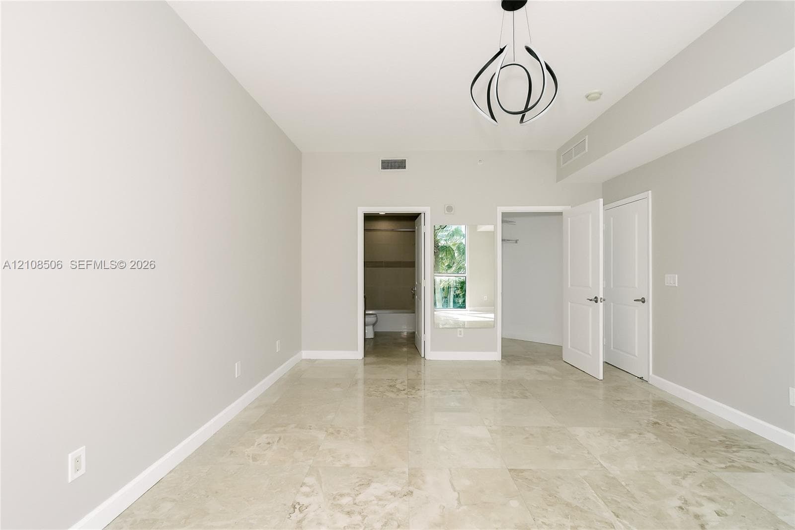 1945 S Ocean Dr 401 photo 13