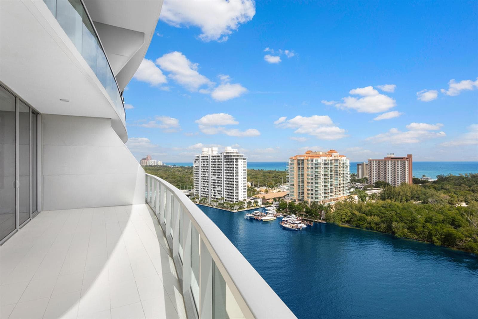 920 Intracoastal Drive 1503 photo 1