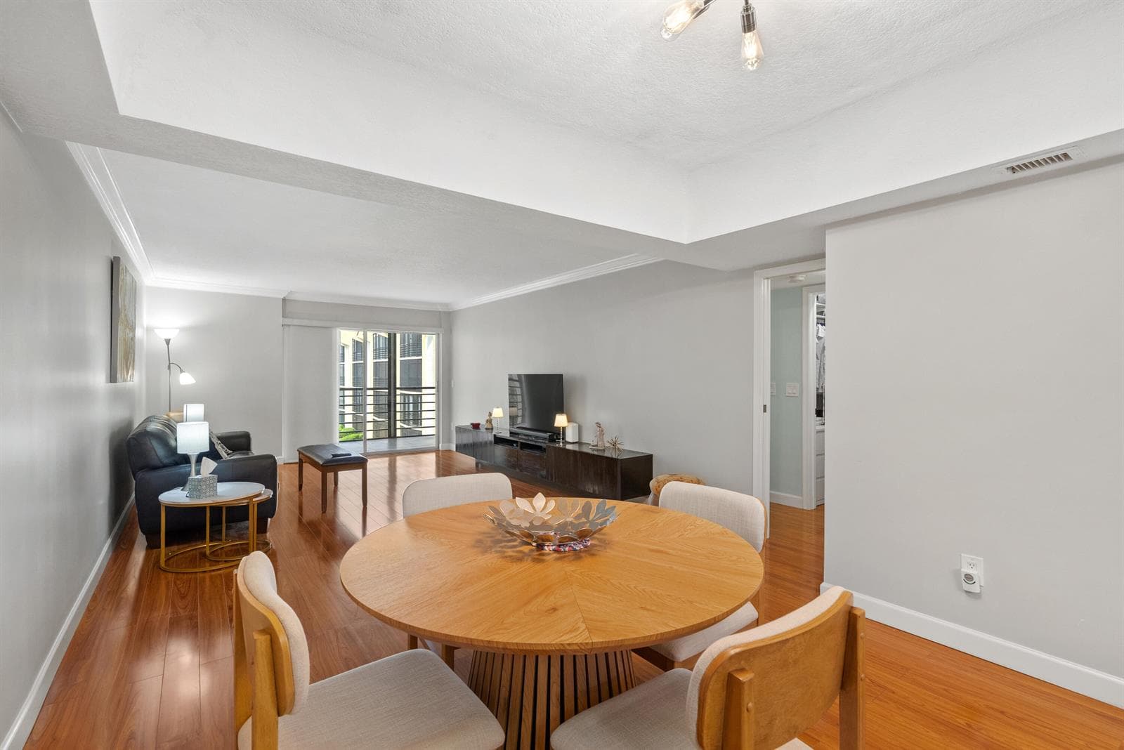 23385 Barwood Lane S 308 photo 3