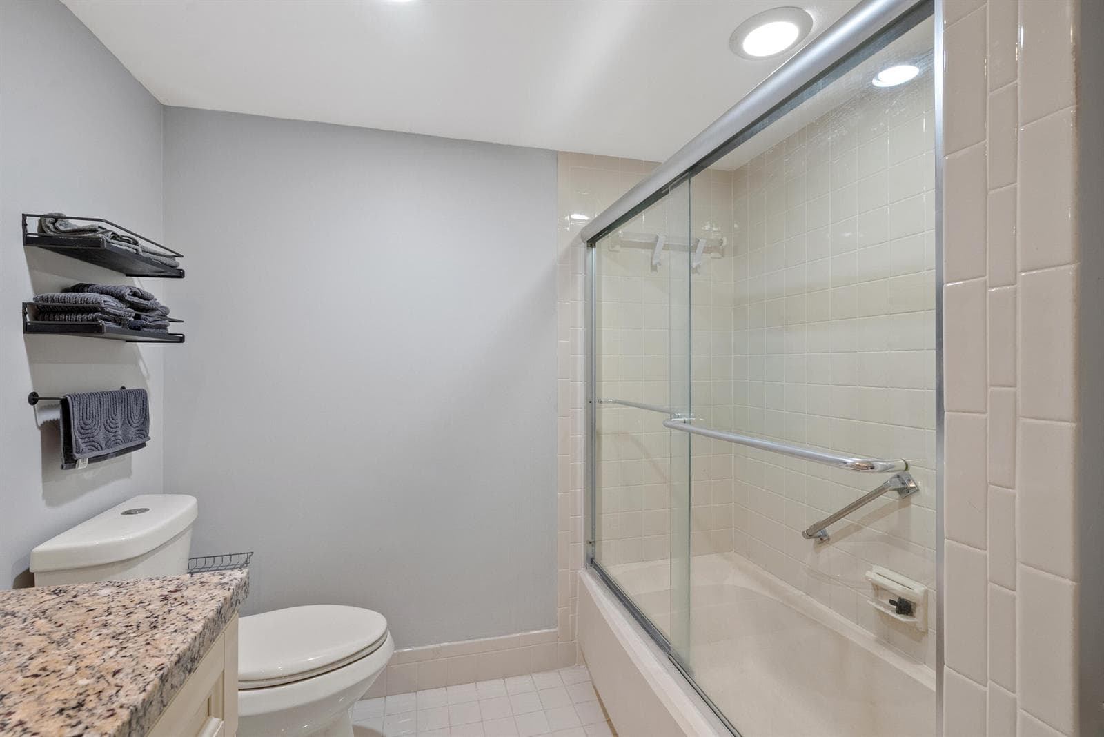 23385 Barwood Lane S 308 photo 20