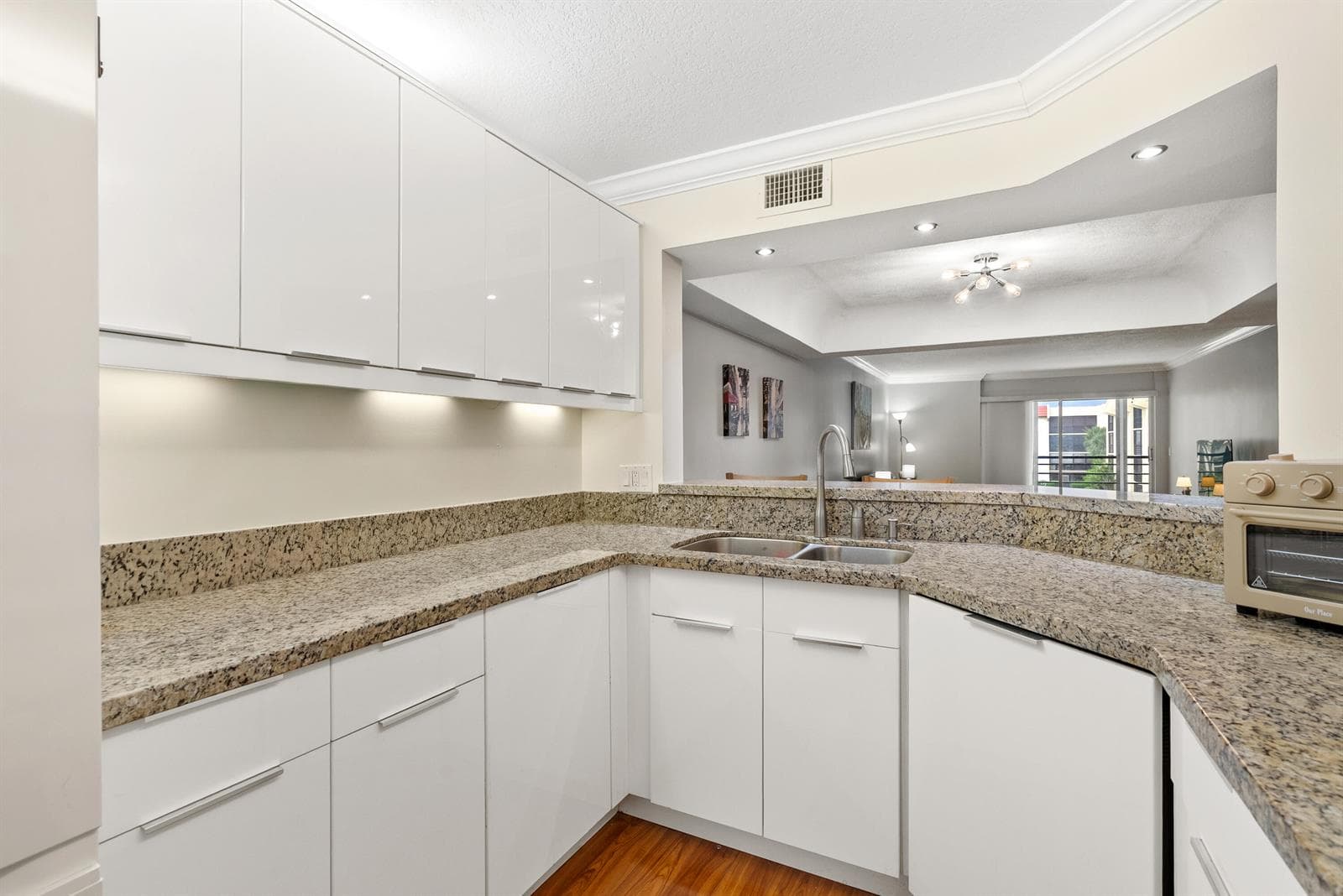 23385 Barwood Lane S 308 photo 14