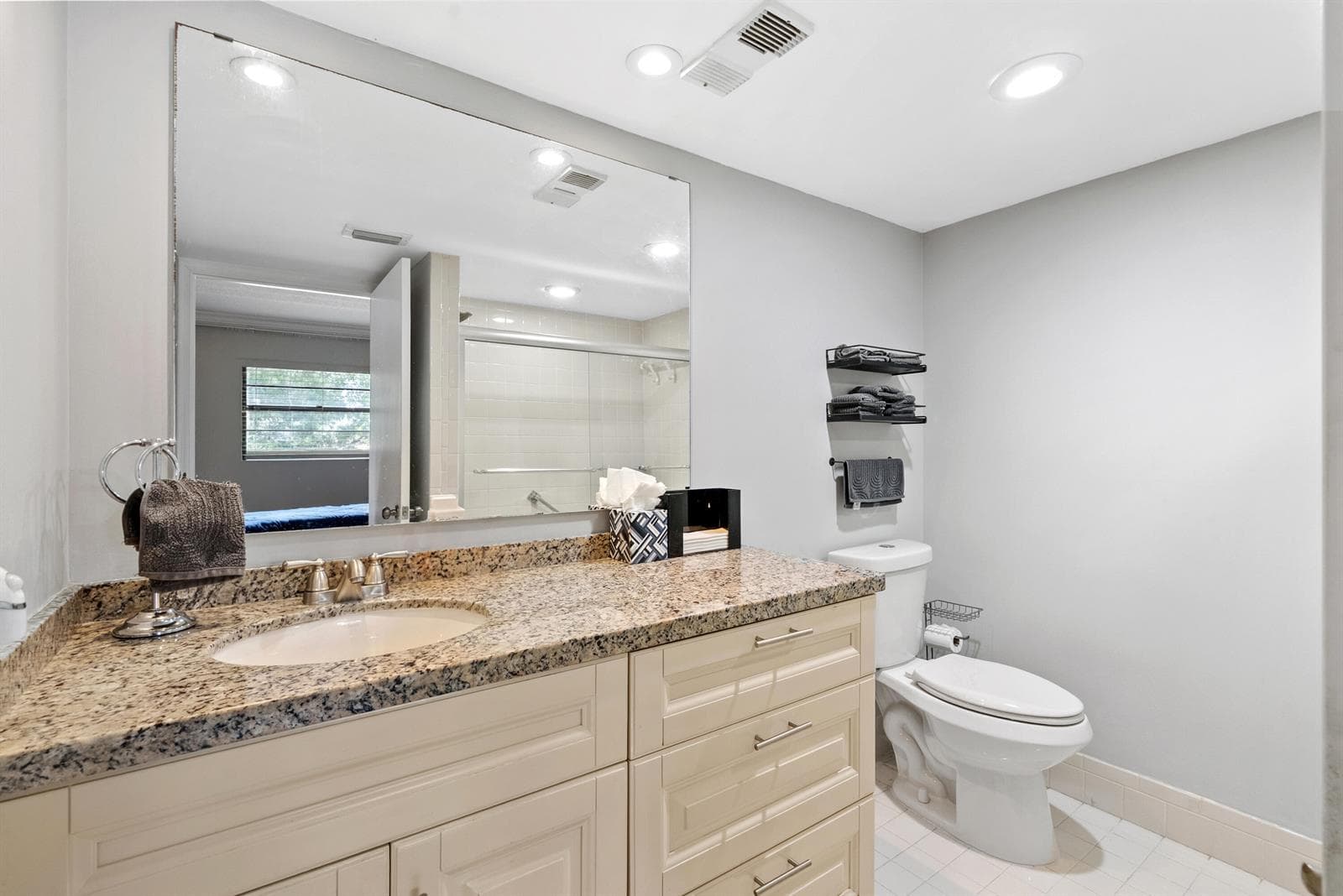 23385 Barwood Lane S 308 photo 19
