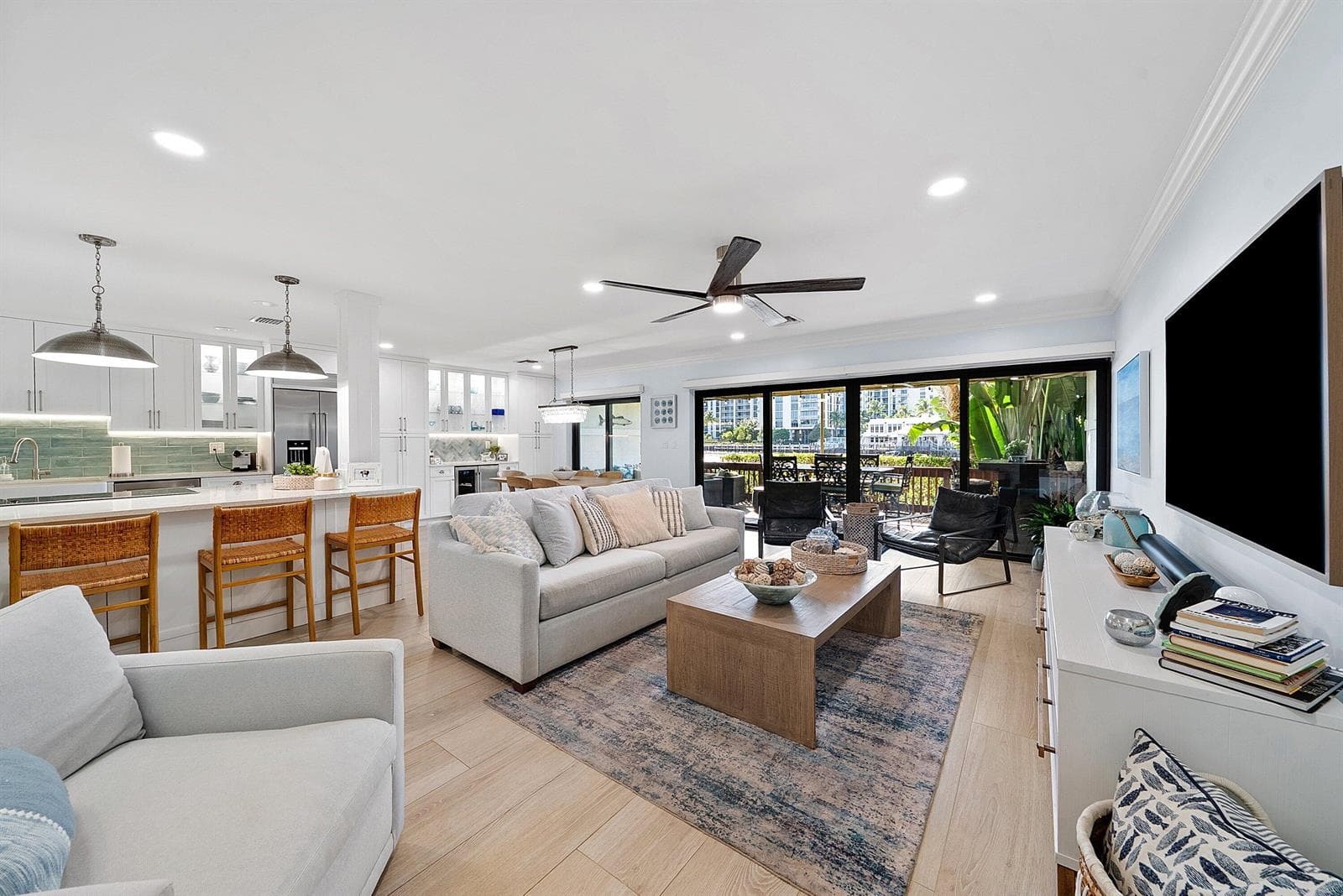 5598 N Ocean Boulevard photo 18