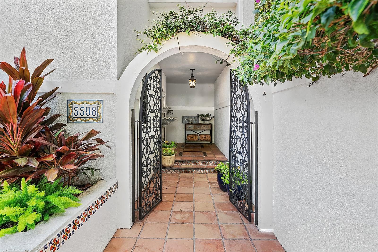 5598 N Ocean Boulevard photo 4