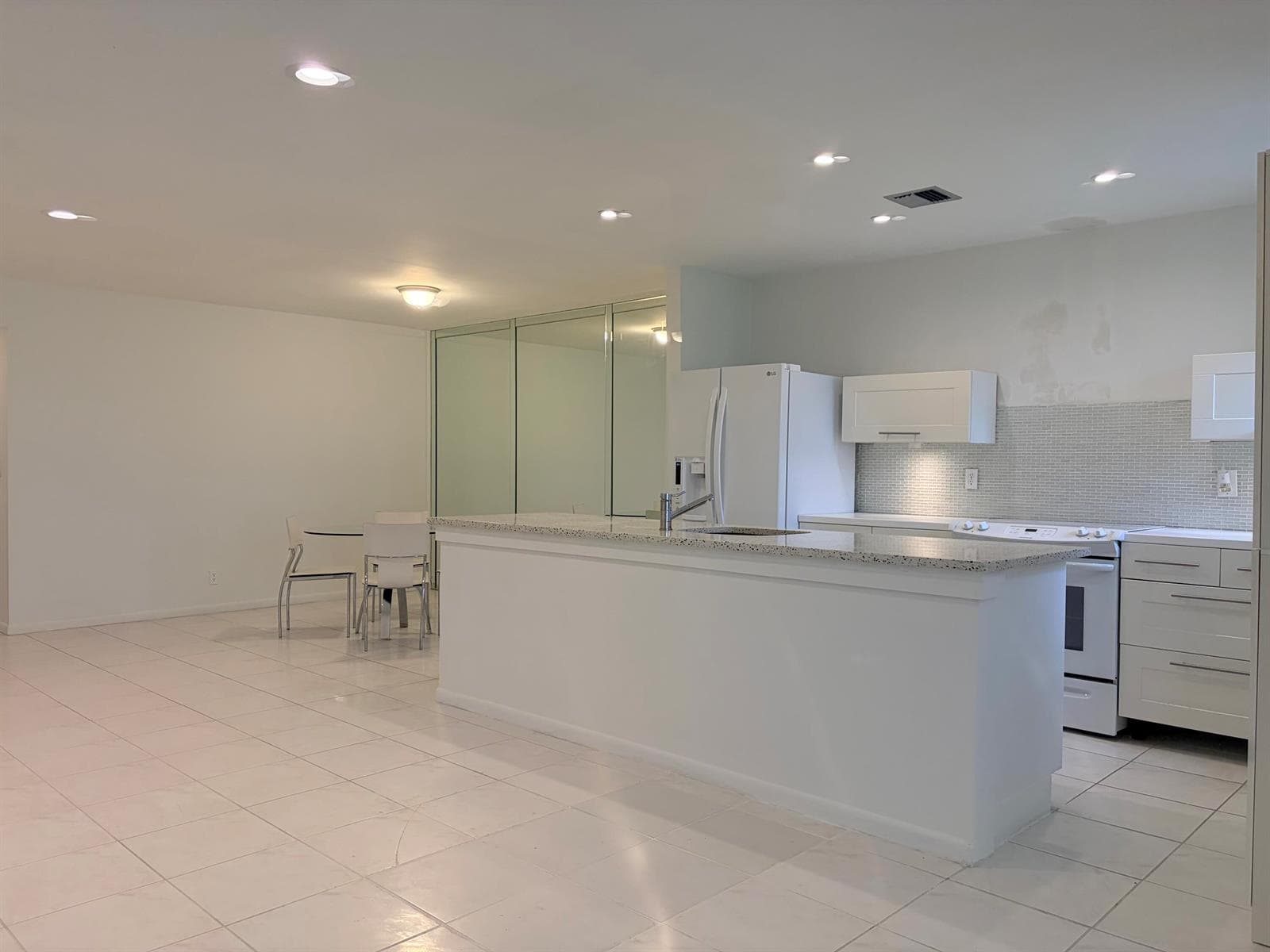 14492 Canalview Drive B photo 5
