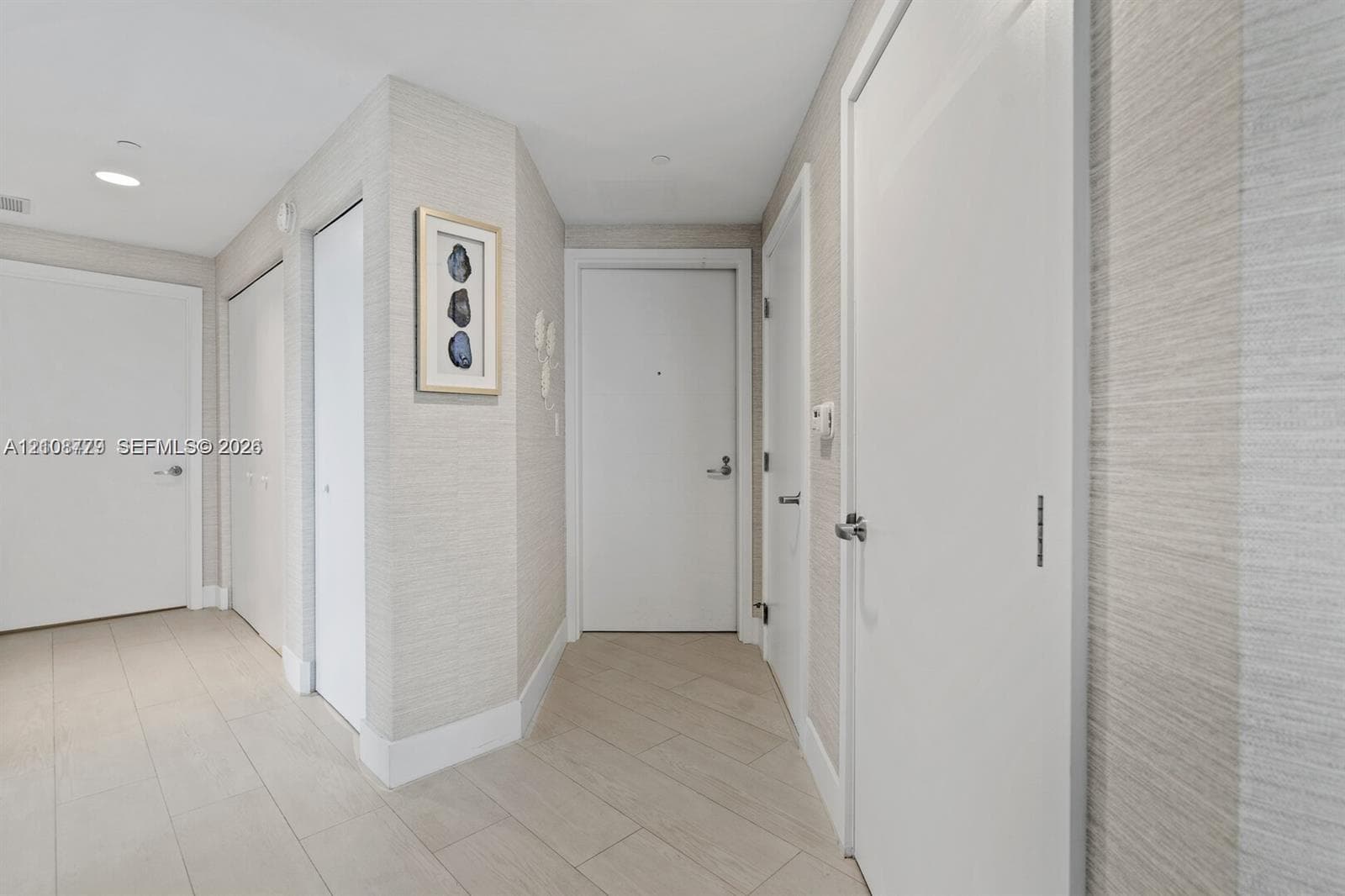 16385 Biscayne Blvd 807 photo 24