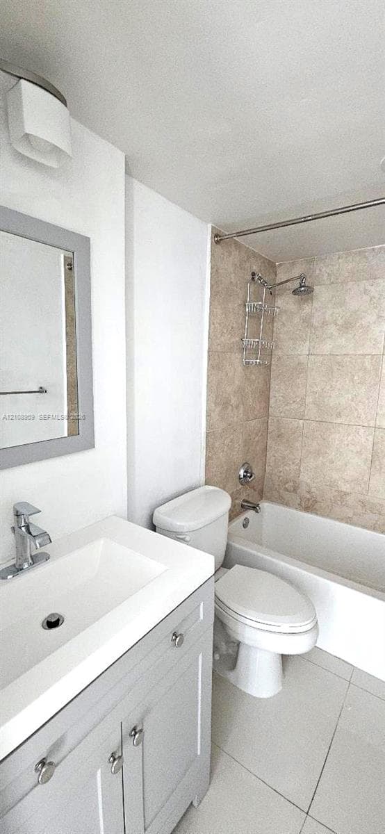 7501 E Treasure Dr 9S photo 24