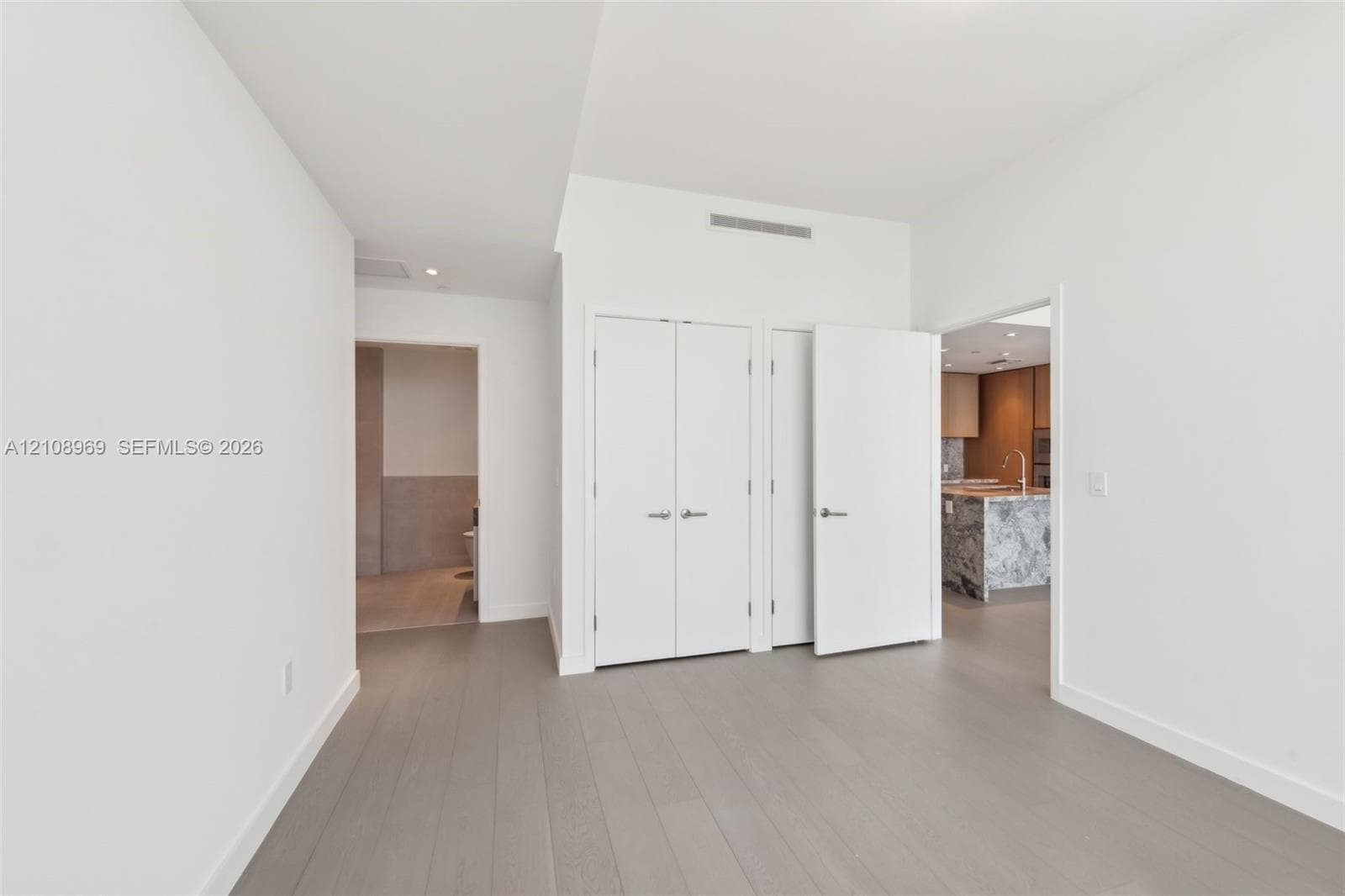 500 Alton Rd. 3004 photo 18