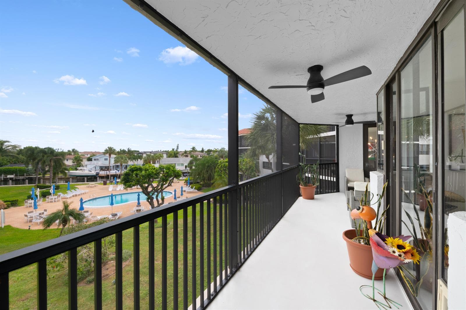 800 Jeffery Street 307 photo 13