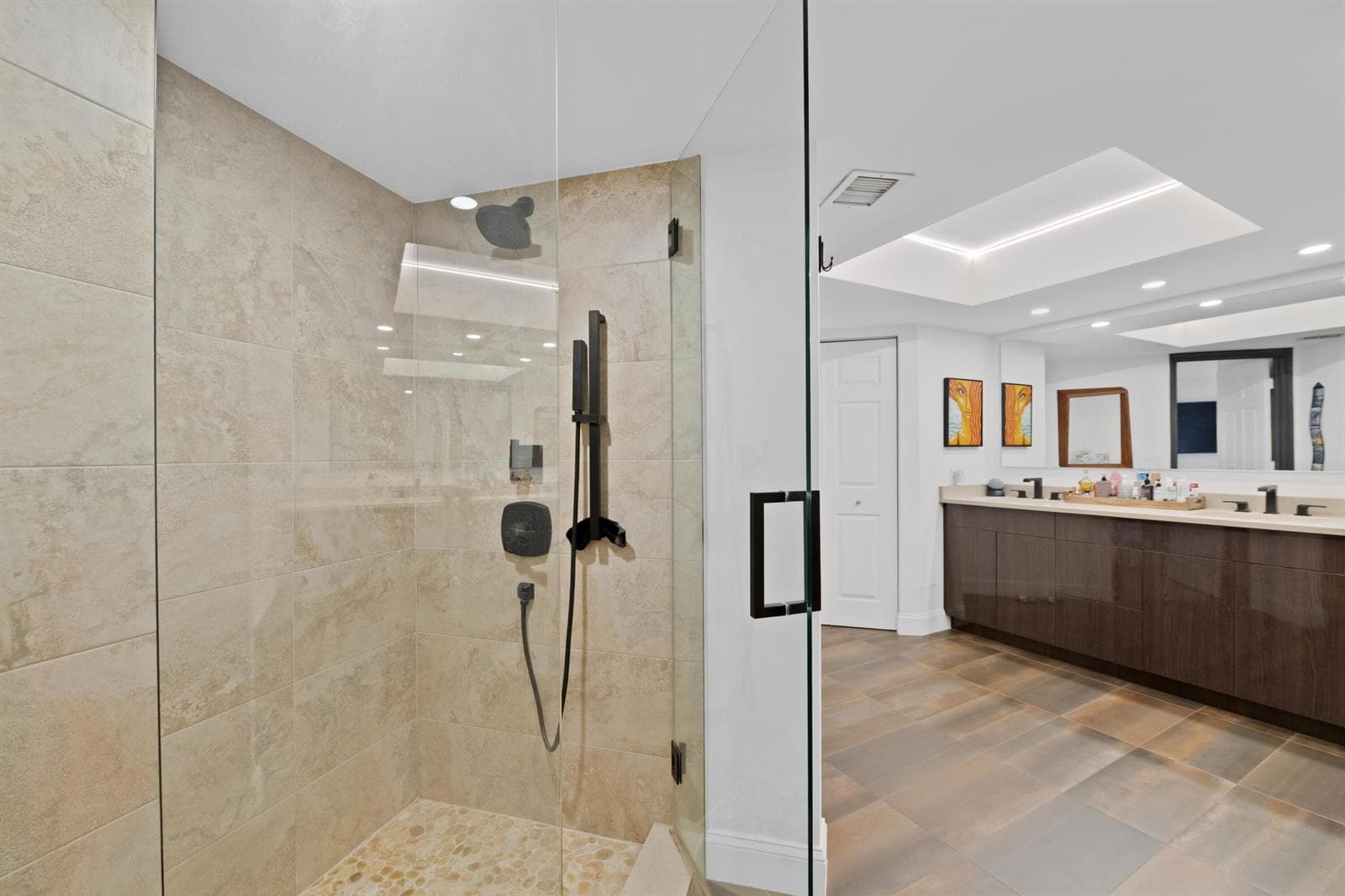 800 Jeffery Street 307 photo 20
