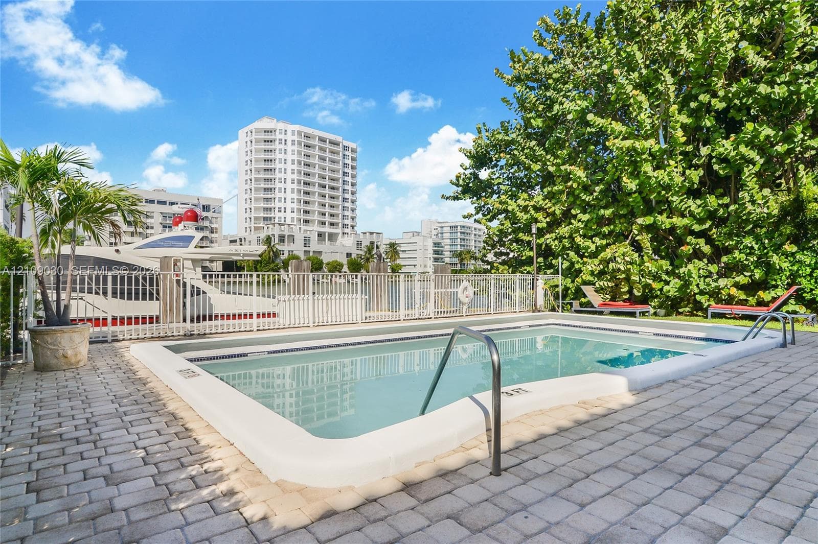 34 Bal Bay Dr 3 photo 4