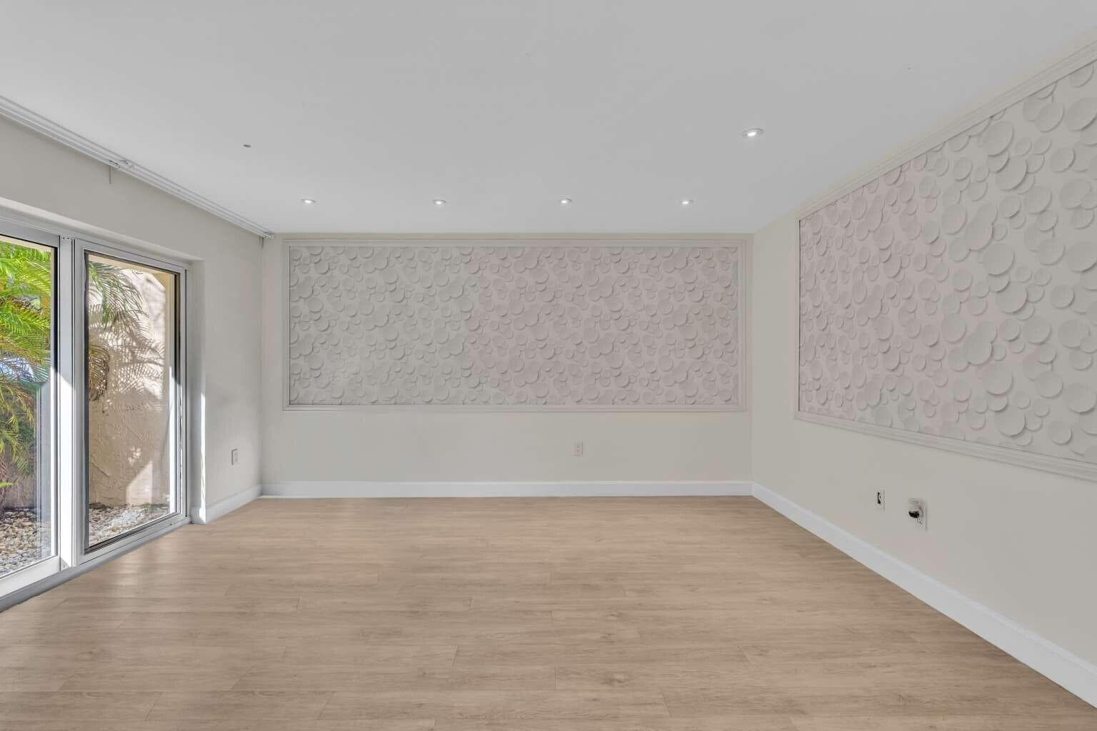 3819 NE 170TH Street B-1 photo 4